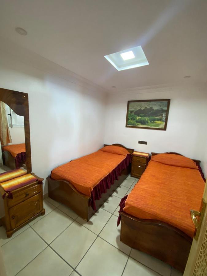 Maison D'Hote Bien Equipe Au Centre De 셰프샤우엔 외부 사진